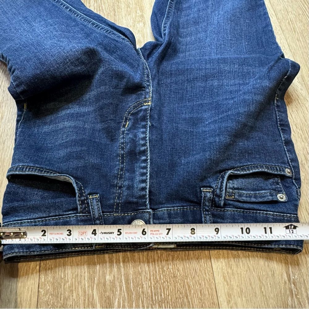 BDG Urban Outfitters Mid Rise Flare Jeans - Picture 12 of 12